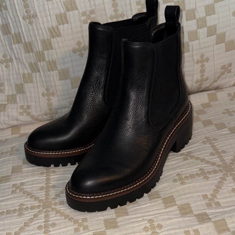 NWOT Black Leather Chelsea Boots
